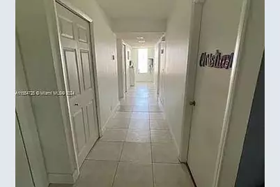 235  Lakeview Dr, Unit #201, Weston, FL 33326 - Photo 4