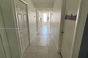 235 Lakeview Dr, Weston, FL 33326 - Photo 4