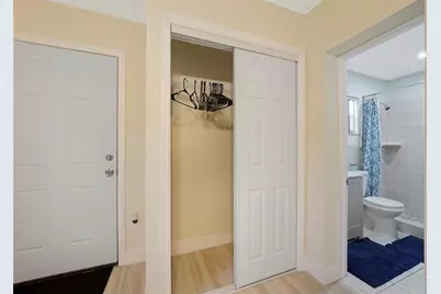 8453  Southampton, Miramar, FL 33025 - Photo 2