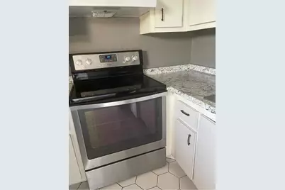 2860  Somerset Dr, Unit #417, Lauderdale Lakes, FL 33311 - Photo 6