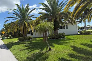 4605 NW 49th St, Tamarac, FL 33319 - Photo 2