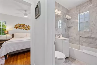 3015  Seville St, Unit #7, Fort Lauderdale, FL 33304 - Photo 14