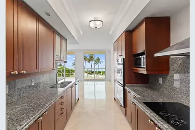 1063  Hillsboro Mile, Unit #203, Hillsboro Beach, FL 33062 - Photo 12