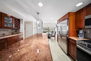 1100 SE 5th Ct, Pompano Beach, FL 33060 - Photo 10