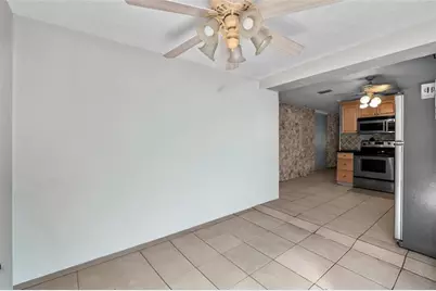 2481 NE 15th Ave, Pompano Beach, FL 33064 - Photo 12