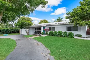 1949 Windward Dr, Lauderdale by the Sea, FL 33062 - Photo 18