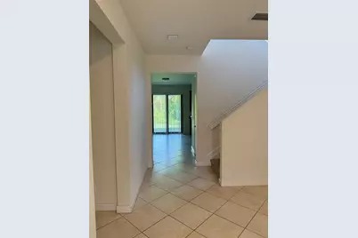 4386  Buena Tara Dr, West Palm Beach, FL 33413 - Photo 8