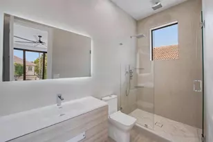 948 Banyan Dr, Delray Beach, FL 33483 - Photo 52