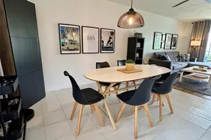 2811 Somerset Dr, Lauderdale Lakes, FL 33311 - Photo 8