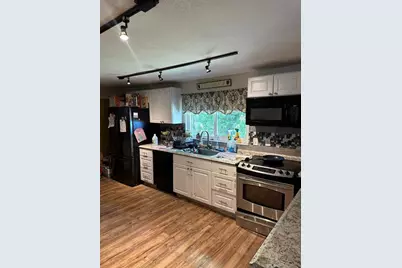 627 W Ilex Dr, West Palm Beach, FL 33403 - Photo 4