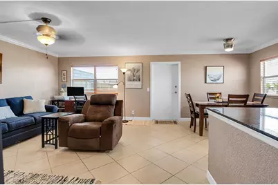 409  Brittany I, Unit #409, Delray Beach, FL 33446 - Photo 4