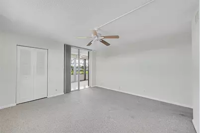 7210  Lake Circle Dr, Unit #401, Margate, FL 33063 - Photo 12