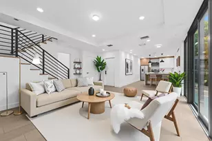 722 NE 15th Ave, Fort Lauderdale, FL 33304 - Photo 2