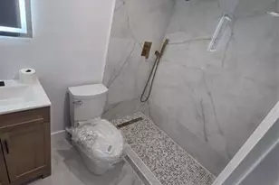 251 S Cypress Rd, Pompano Beach, FL 33060 - Photo 20