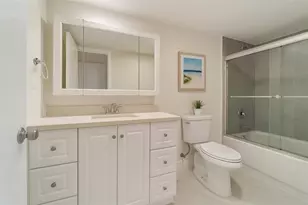 19380 Collins Ave, Sunny Isles Beach, FL 33160 - Photo 8