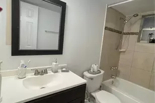 6507 Winfield Blvd, Pompano Beach, FL 33063 - Photo 8