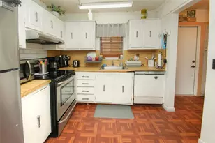 2571 Aragon Blvd, Sunrise, FL 33322 - Photo 10