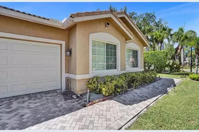1660 W Classical Blvd, Delray Beach, FL 33445 - Photo 14
