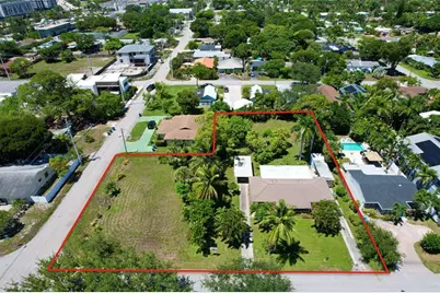 1383 NE 34th Ct, Oakland Park, FL 33334 - Photo 2