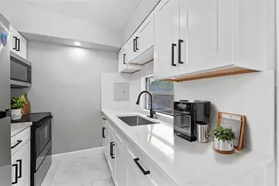 155 NW 29th Ave, Fort Lauderdale, FL 33311 - Photo 2