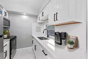 155 NW 29th Ave, Fort Lauderdale, FL 33311 - Photo 2