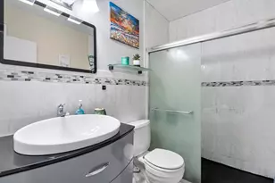 900 Atlantic Shores Blvd, Hallandale Beach, FL 33009 - Photo 12