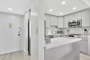 1421 S Ocean Blvd, Pompano Beach, FL 33062 - Photo 10