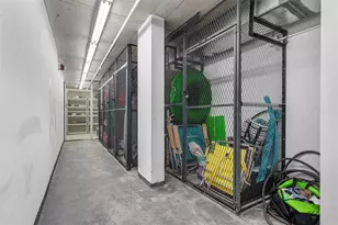 715 Bayshore Dr, Fort Lauderdale, FL 33304 - Photo 68