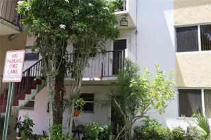 5985 Del Lago Cir, Sunrise, FL 33313 - Photo 22