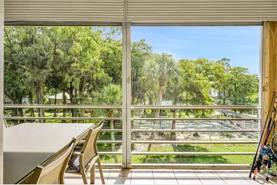 4898 NW 29th Ct, Unit #304, Lauderdale Lakes, FL 33313 - Photo 10