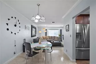 6901 NW 95th Terrace, Tamarac, FL 33321 - Photo 8