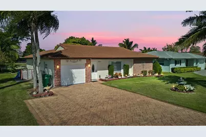 6901 NW 95th Ter, Tamarac, FL 33321 - Photo 4