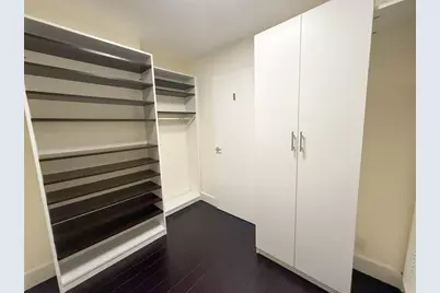 1000  Parkview Dr, Unit #319, Hallandale Beach, FL 33009 - Photo 26