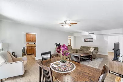 6328 W Longboat Ln W, Unit #104, Boca Raton, FL 33433 - Photo 6