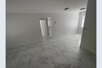 770 NE 38th St, Unit #F, Oakland Park, FL 33334 - Photo 10