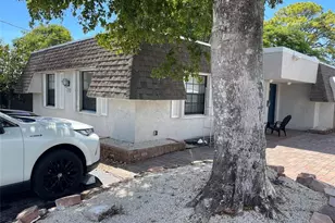 770 NE 38th St, Oakland Park, FL 33334 - Photo 22