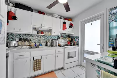 3211 NE 8th St, Unit #303E, Pompano Beach, FL 33062 - Photo 14