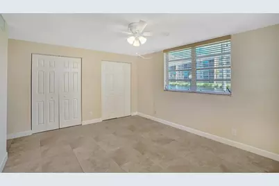 301 SE 3rd St, Unit #110, Dania Beach, FL 33004 - Photo 28