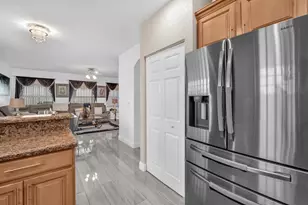 3471 NW 112th Ave, Coral Springs, FL 33065 - Photo 8