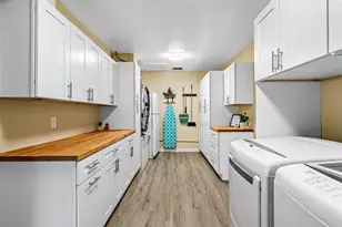 865 NE 5th St, Deerfield Beach, FL 33441 - Photo 32