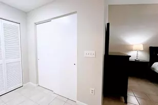 9202 NW 9th Ct, Plantation, FL 33324 - Photo 14