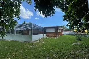 12900 NW 1st Ct, Miami, FL 33168 - Photo 32