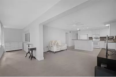 1000 SE 4th St, Unit #127, Fort Lauderdale, FL 33301 - Photo 14