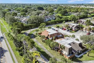 4252 Palm Bay Cir, West Palm Beach, FL 33406 - Photo 42