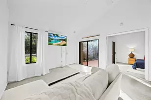 4252 Palm Bay Cir, West Palm Beach, FL 33406 - Photo 8