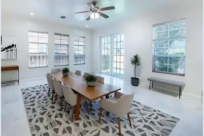 819 SW 7th Ave, Unit #819, Fort Lauderdale, FL 33315 - Photo 2