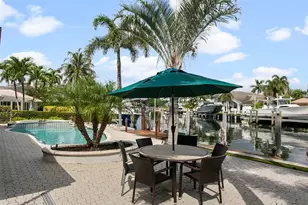 2365 NE 28th St, Lighthouse Point, FL 33064 - Photo 12