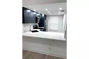 6001 NW 61st Ave, Tamarac, FL 33319 - Photo 4