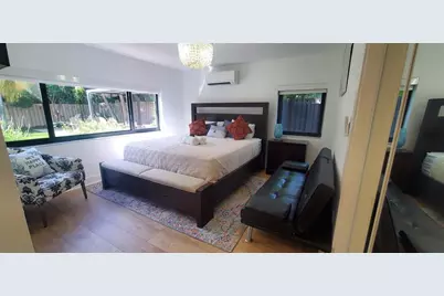 2009  Admirals Way, Fort Lauderdale, FL 33316 - Photo 12