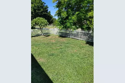 5004 NW 49th Rd, Tamarac, FL 33319 - Photo 10